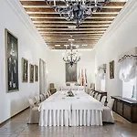Hotel De 4*